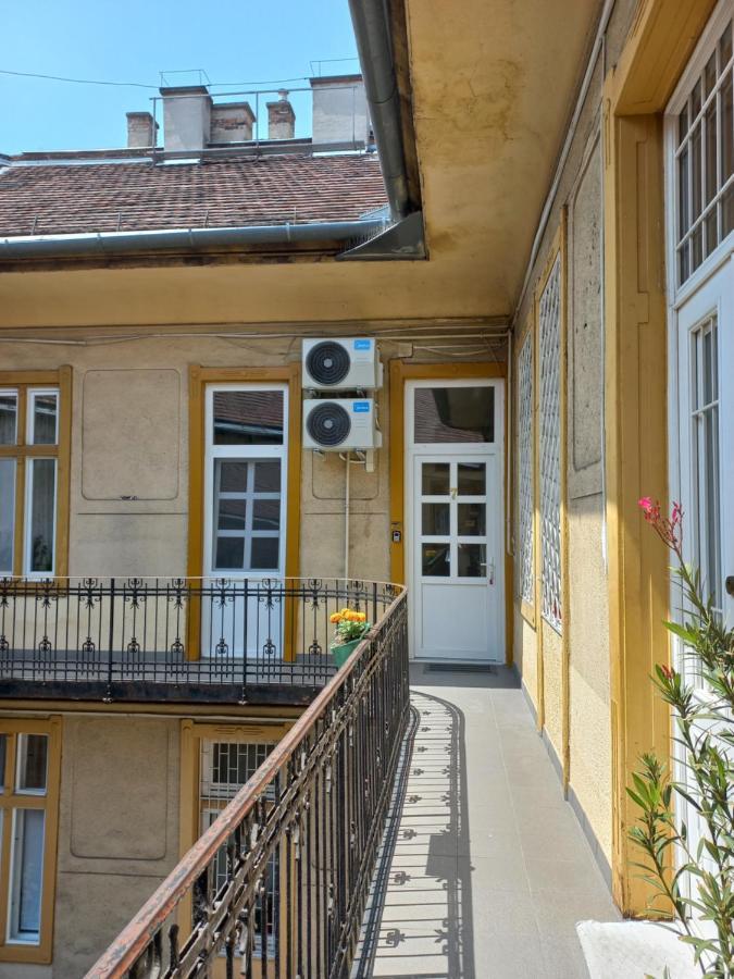Gecko Studio Budapest Eksteriør billede
